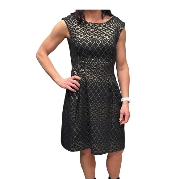 Vince Camuto black cocktail dress metallic gold diamond thread sz 4 - Picture 1 of 10